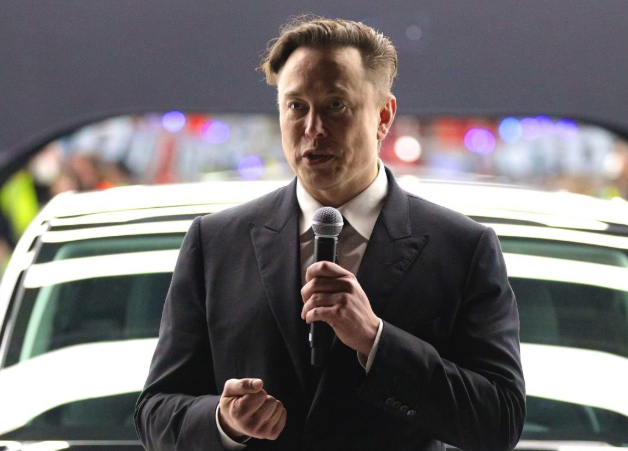 Musk opens a gigafactory in Germany